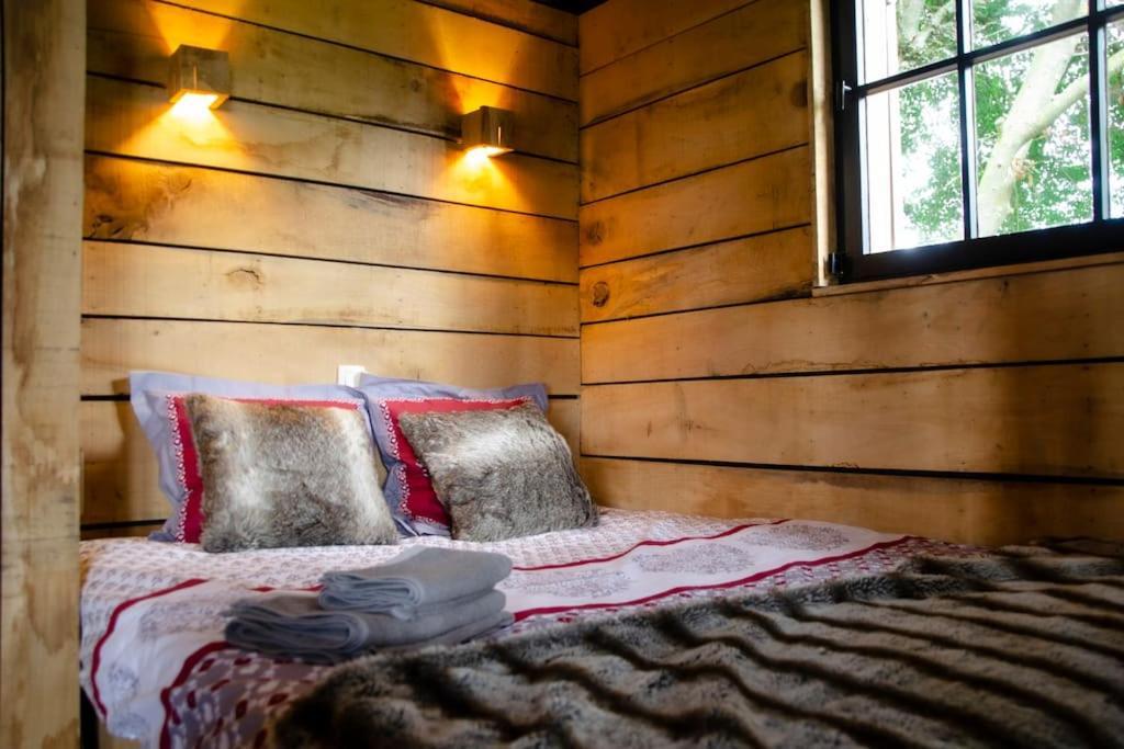 La Cabane Du Cerf Et Son Sauna Attre Екстериор снимка